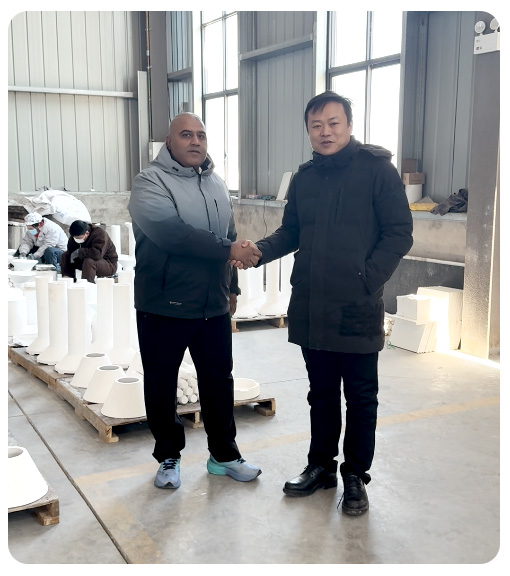 坩堝客戶2.jpg 坩堝客戶2.jpg